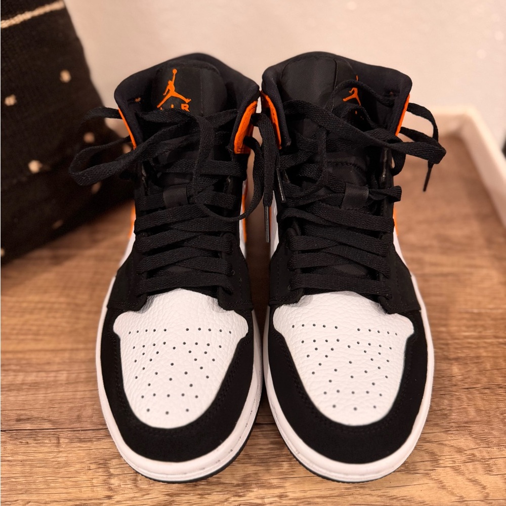 Air Jordan 1 Mid Shattered Backboard (2019)